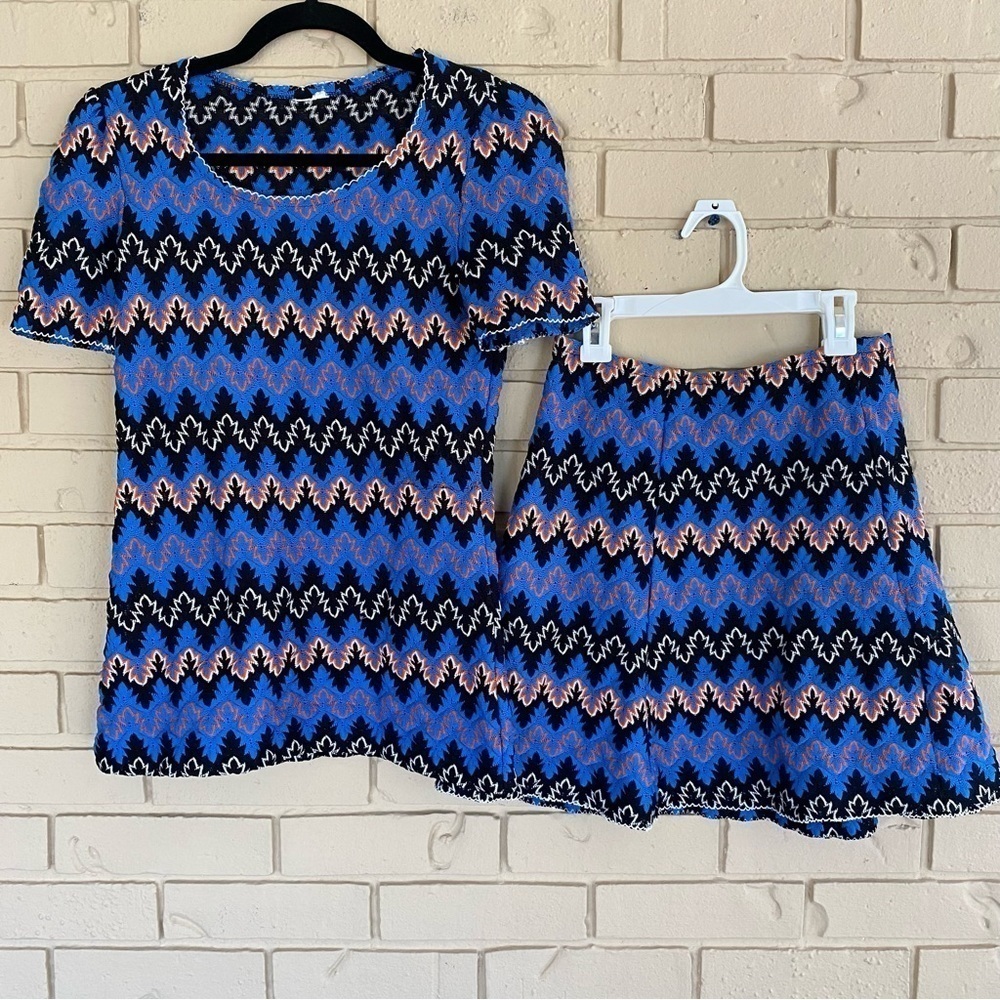 Vintage 70’s Women’s The Red Eye Top Skirt Twin Set Size 9 Mod Gogo